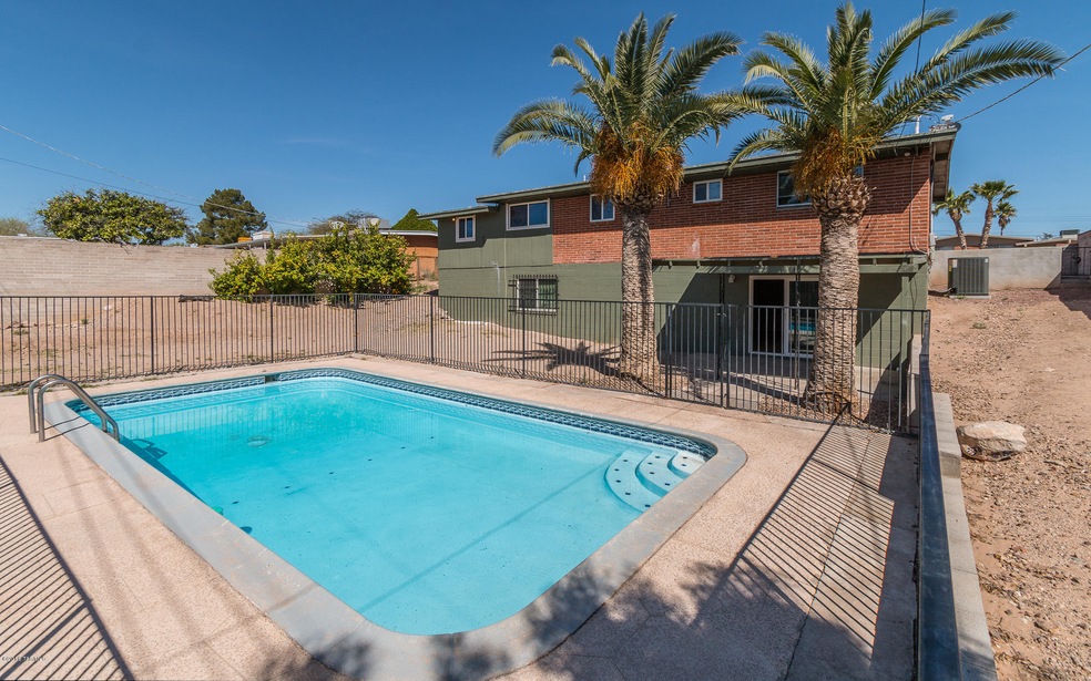 Pool 4