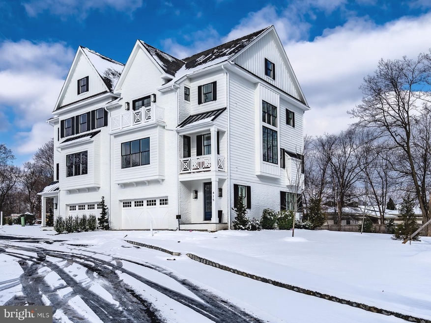 417 Maplewood Ave, Wayne, PA 19087 - photo 1