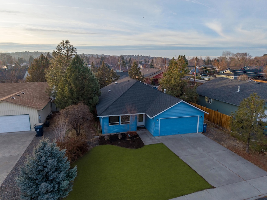 38_2929-sw-24th-ct-redmond-or-203