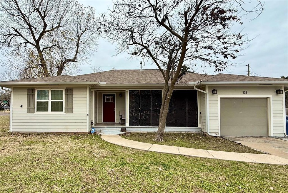 128 SW 19th St, Guthrie, OK 73044 - photo 1