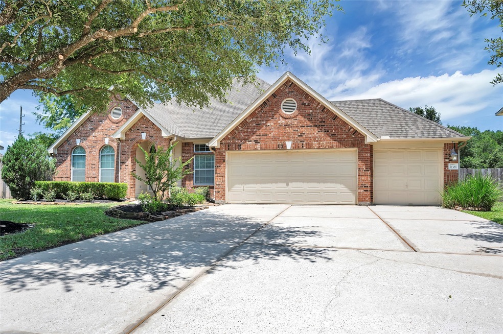 31326 Trinity Park Ln, Spring, TX 77386 - photo 1
