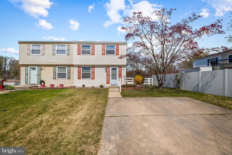 4406 Hallfield Manor Dr, Nottingham, MD 21236 - photo 1