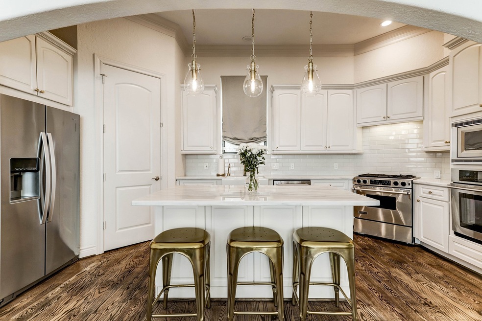 Designer Kitchen features gorgeous Marble countert