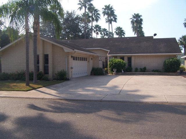 413 Country Club Dr unit 104, Alamo, TX 78516 - photo 1