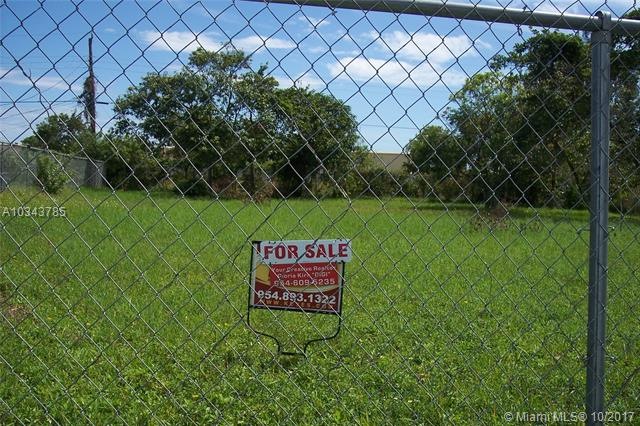 NW 18 TERR NW 18 Terrace, Oakland Park, FL 33311 - photo 1