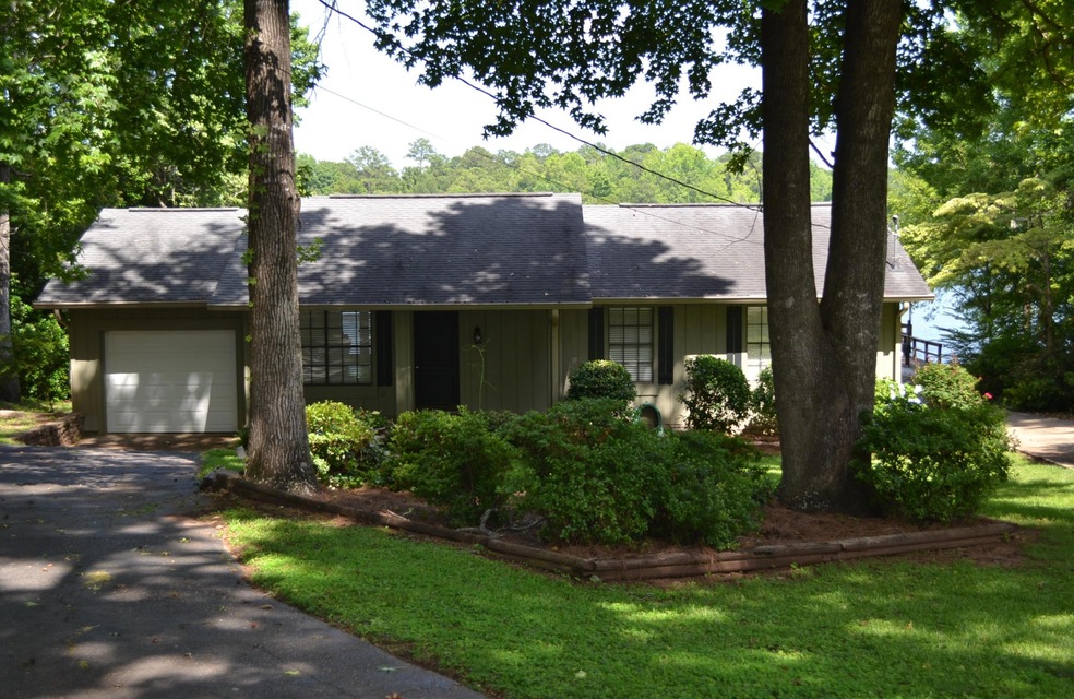 Nice home on flat lot