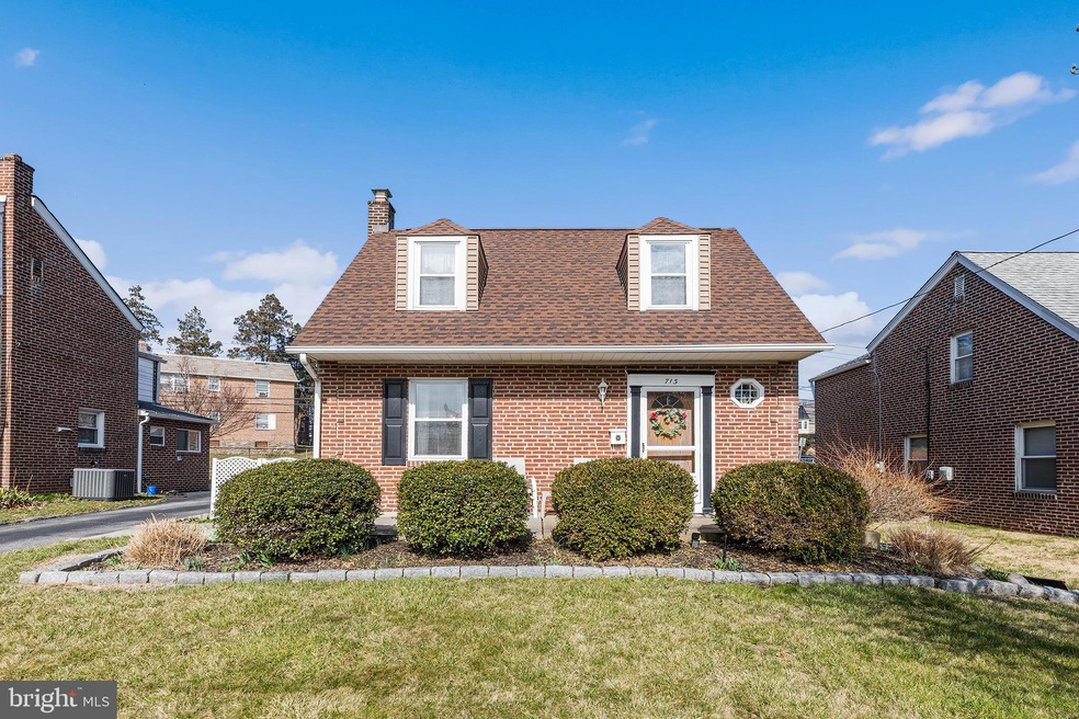 713 Braxton Rd, Ridley Park, PA 19078 - photo 1