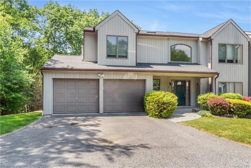 Sold $732,000 • Co-Listing Agent