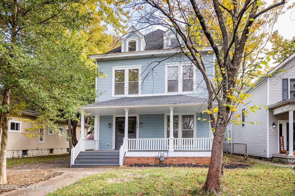 1214 E Elm
