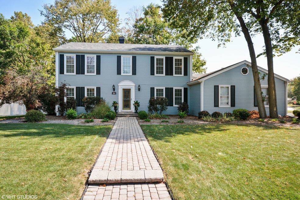 864 Mandrake Dr, Batavia, IL 60510 - photo 1