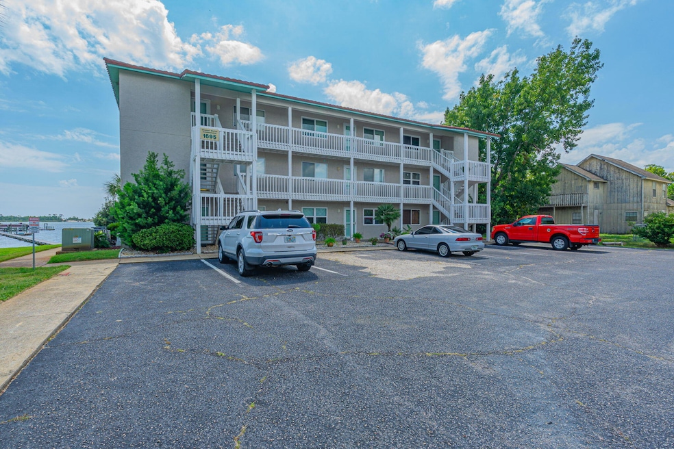 1695 W Highway 98 unit 102, Mary Esther, FL 32569 - photo 1