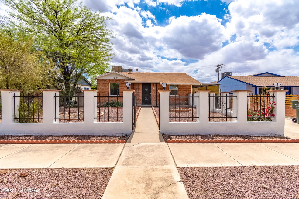 1310 E 13th St, Tucson, AZ 85719 - photo 1