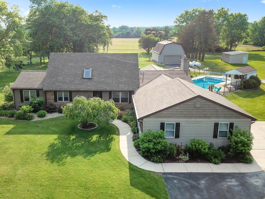 11428 Prine Rd, Roanoke, IN 46783 - photo 1