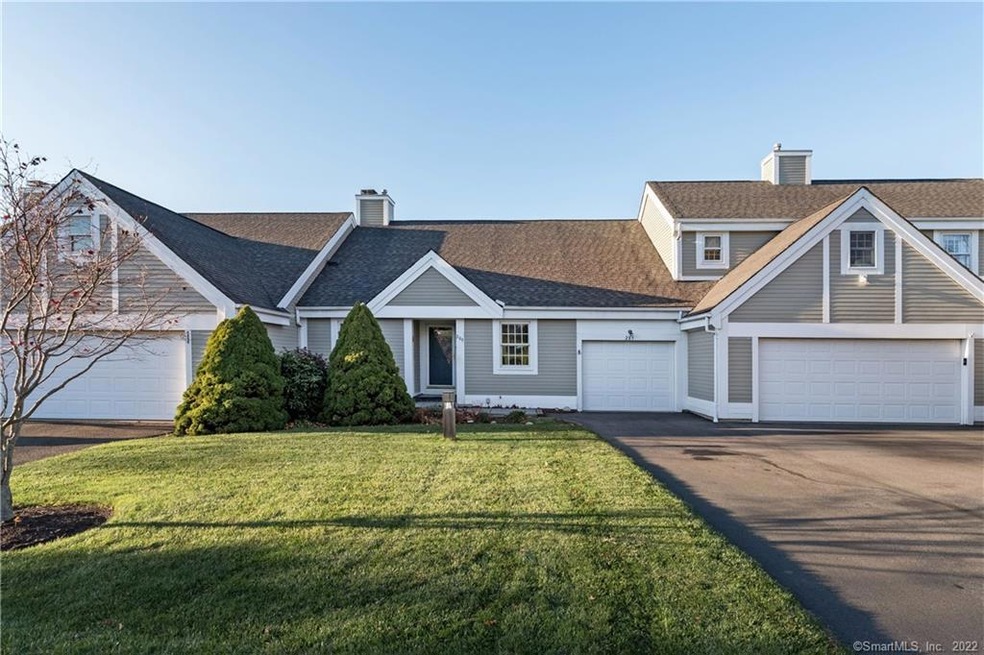 289 Legend Hill Rd unit 289, Madison, CT 06443 - photo 1