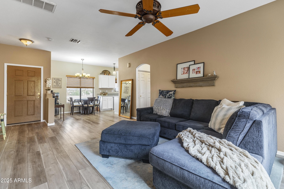 13818 N Saguaro Blvd unit S201, Fountain Hills, AZ 85268 - photo 1