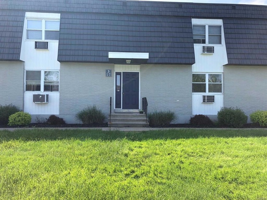 3 White Gate Dr unit 3F, Wappingers Falls, NY 12590 - photo 1