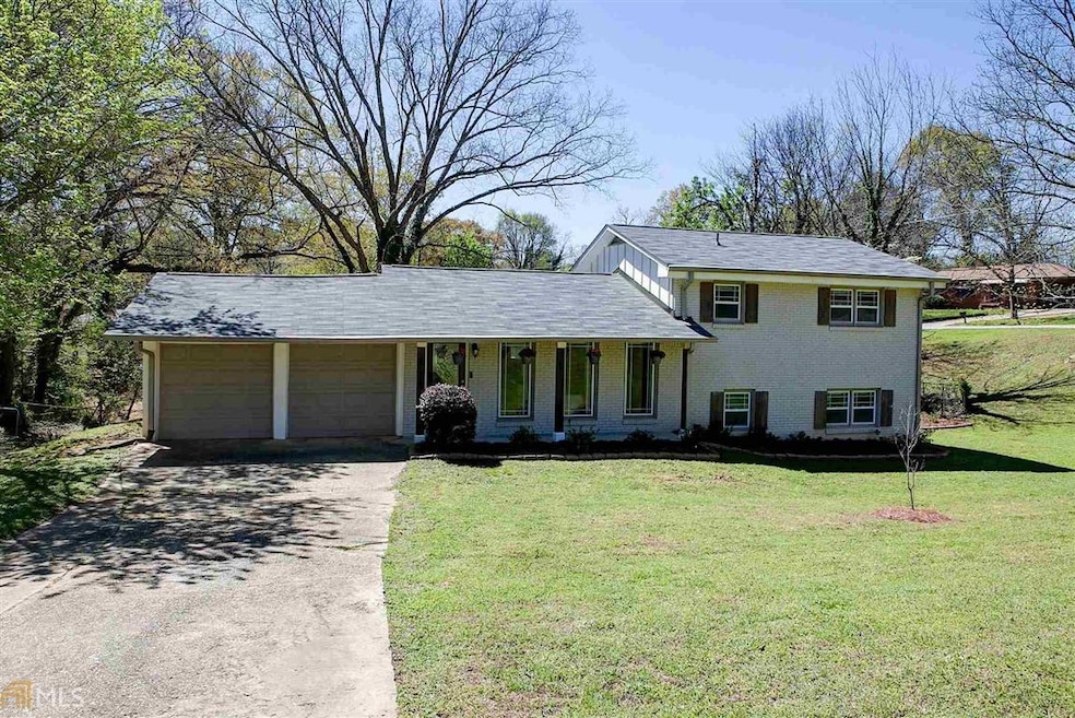 2761 Zane Grey Dr SE unit 10, Atlanta, GA 30316 - photo 1