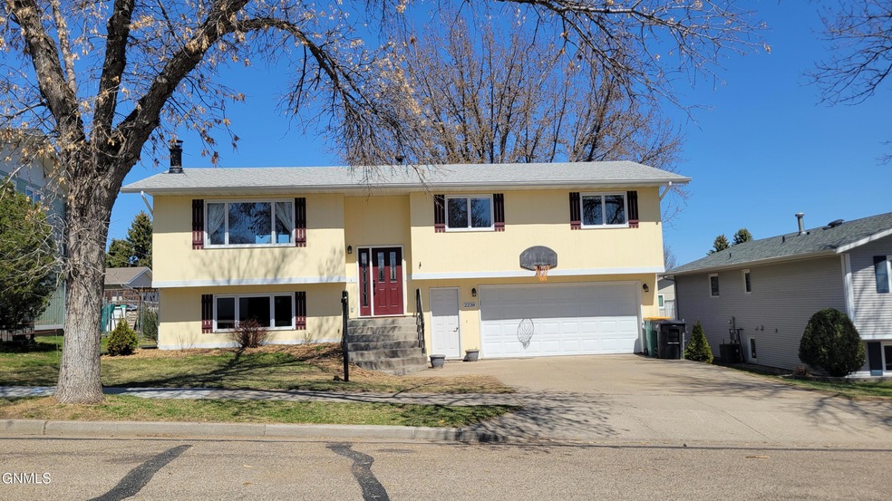 Sold • Co-Listing Agent