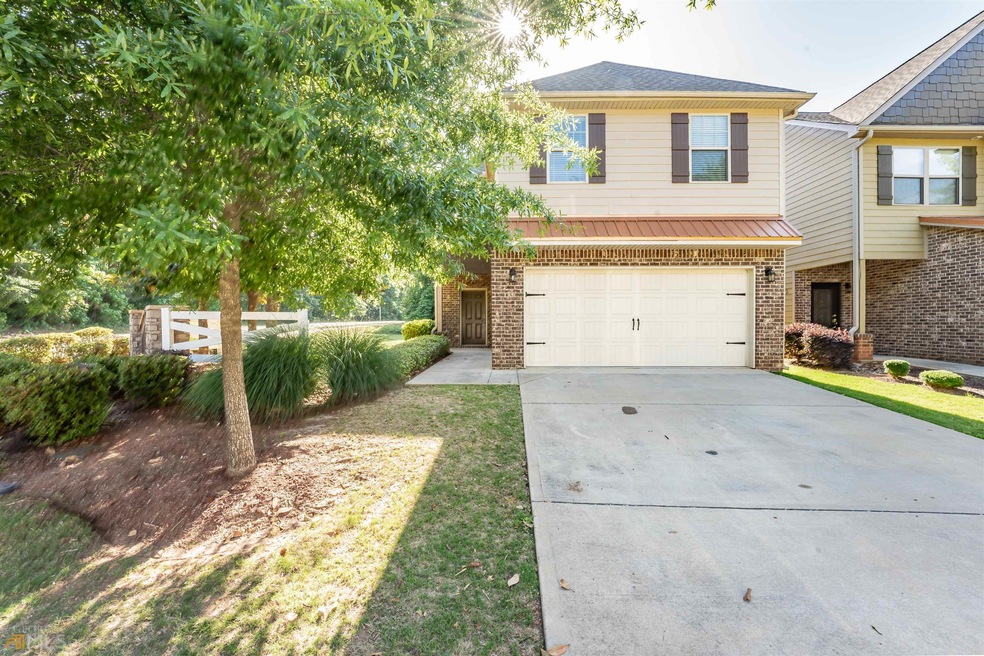 301 Clover Brook Dr, Locust Grove, GA 30248 - photo 1