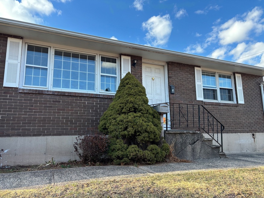 19 Elm Hill Dr, Wallingford, CT 06492 - photo 1