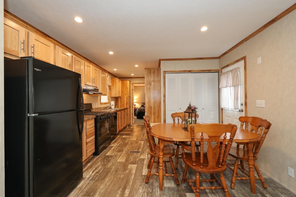 9 Mark Dr, Allenstown, NH 03275 - photo 1