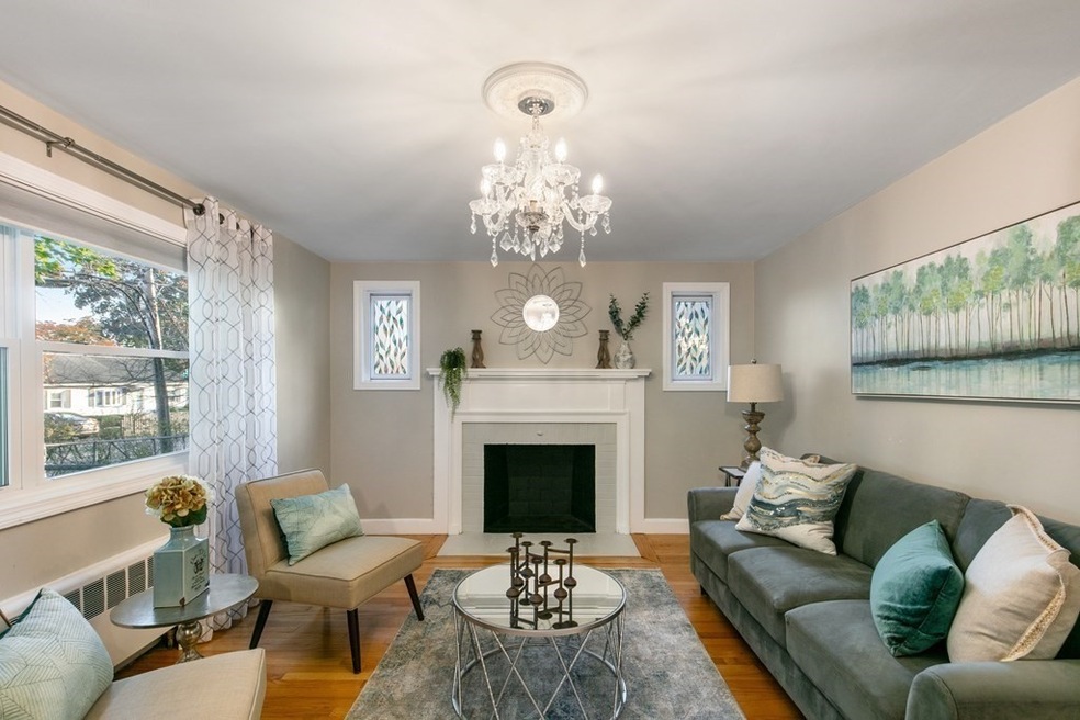 10 Eldred St, Lexington, MA 02420 - photo 1