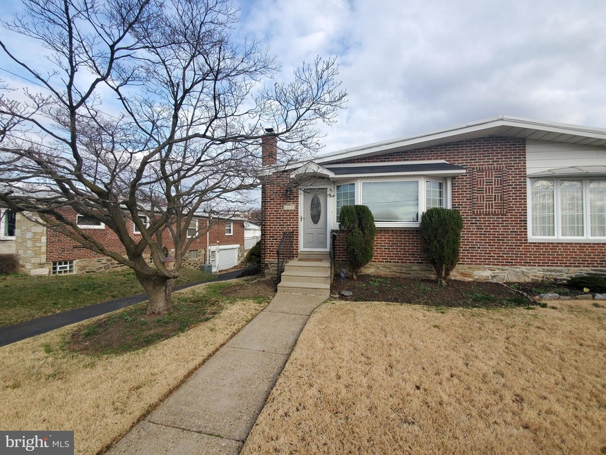 203 Dimarco Dr, Philadelphia, PA 19154 - photo 1