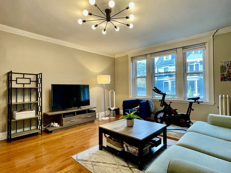 32 Summit Ave unit 4, Brookline, MA 02446 - photo 1