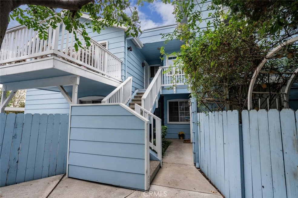 7025 Glade Ave unit 18, Canoga Park, CA 91303 - photo 1