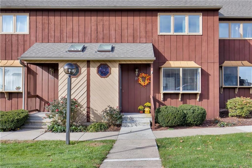 Welcome to 190 Skyview Drive!!