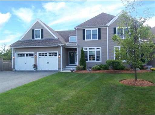 9 Cobblestone Dr, Winchester, MA 01890 - photo 1