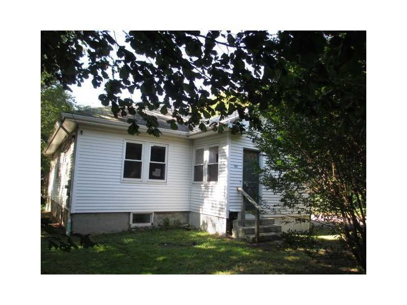 120 Malbone Rd, Newport, RI 02840 - photo 1