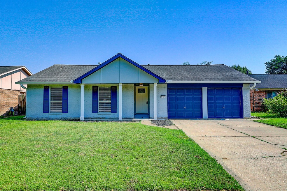 8430 Springtime Ln, Houston, TX 77075 - photo 1