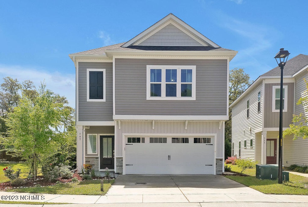707CypressVillagePlace-01