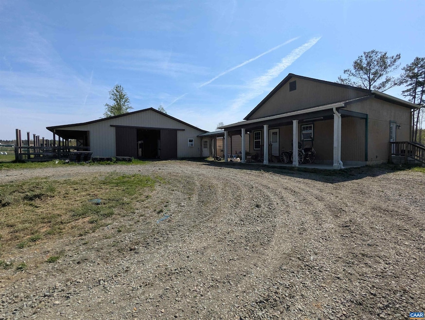 House to barn