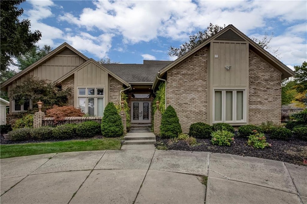 001-6955RavinesCir-WestBloomfieldTownship-MI-48322
