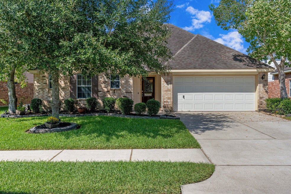 3616 Kale St, Pearland, TX 77584 - photo 1