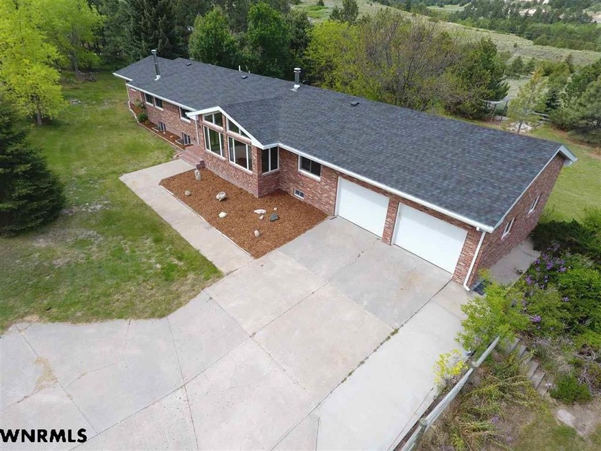 200051 Ponderosa Dr, Gering, NE 69341 - photo 1