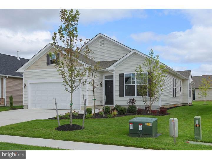 17 Wesley Dr, Swedesboro, NJ 08085 - photo 1