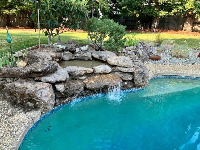 2094 Quartz Way, Redding, CA 96001 - photo 1