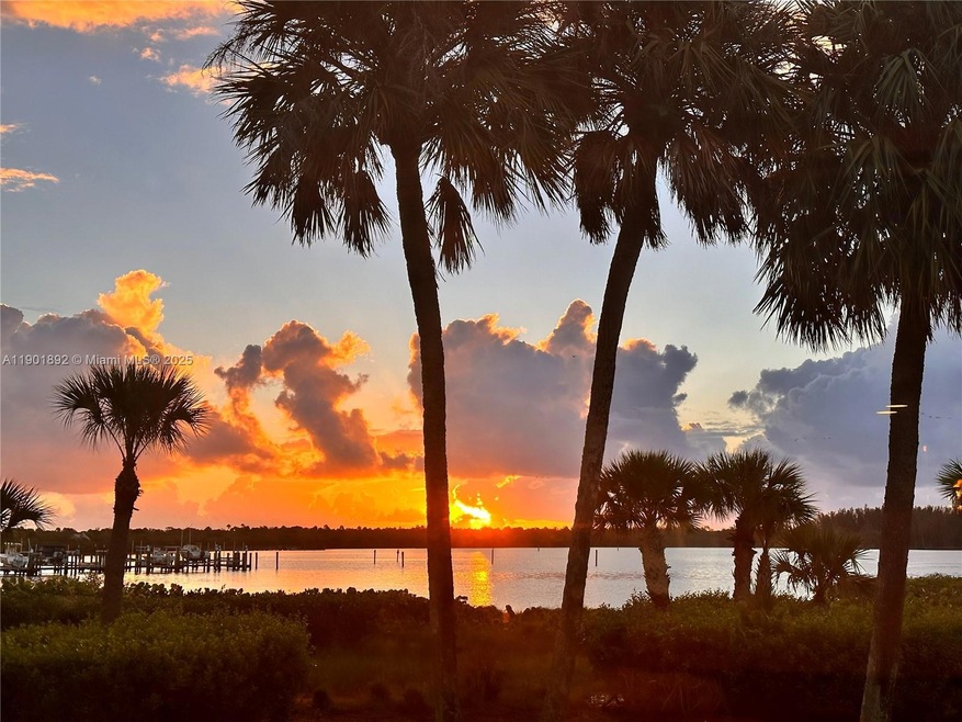 6102 SE Landing Way unit 2, Stuart, FL 34997 - photo 1