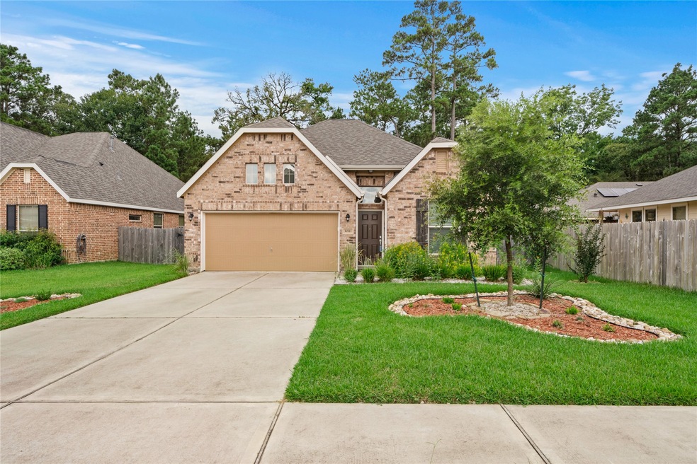 30111 W Sapling Oaks Place, Magnolia, TX 77355 - photo 1