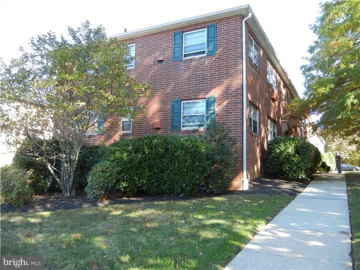 53 Llanfair Rd unit E, Ardmore, PA 19003 - photo 1
