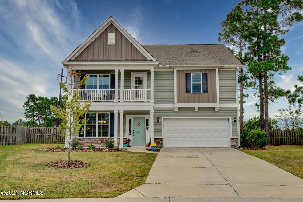 128 Porch Swing Way Holly-large-001-001-