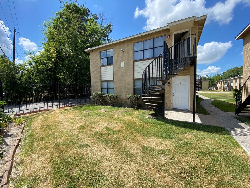 3620 Southmore Blvd unit 4, Houston, TX 77004 - photo 1