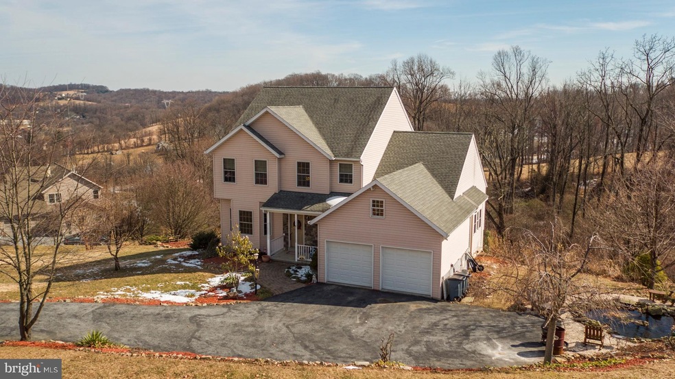 25 Kristine Ave, Boyertown, PA 19512 - photo 1