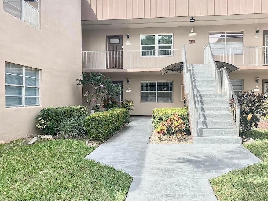 368 Piedmont H unit 3680, Delray Beach, FL 33484 - photo 1
