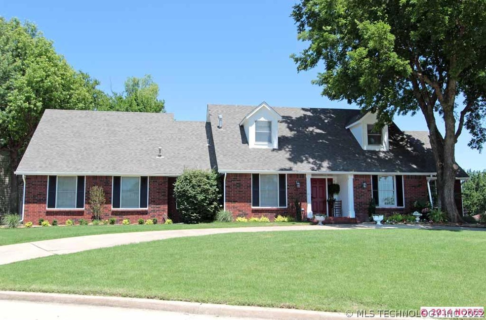 518 Glencoe Cir, Claremore, OK 74017 - photo 1