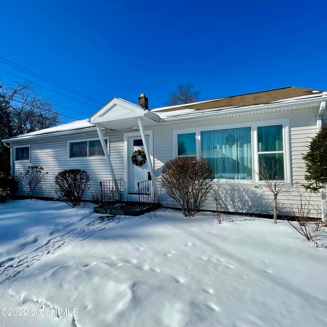 237 Whitehall Rd, Albany, NY 12209 - photo 1