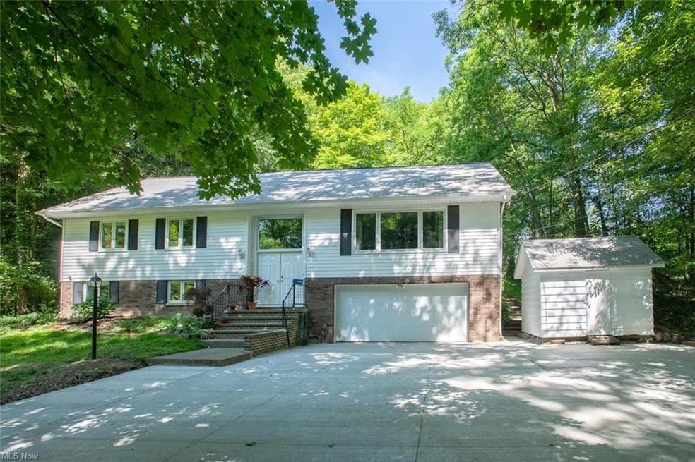 7424 River Rd, Olmsted Falls, OH 44138 - photo 1